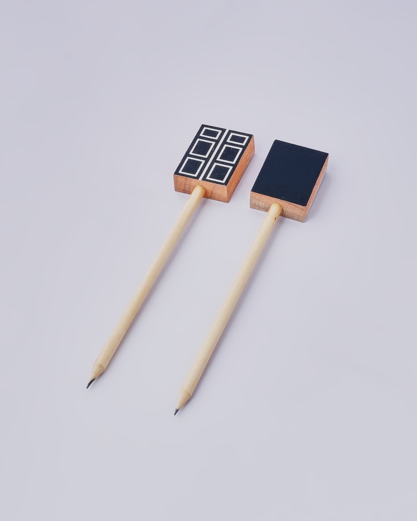Pencil with Topper: Lunuganga Door