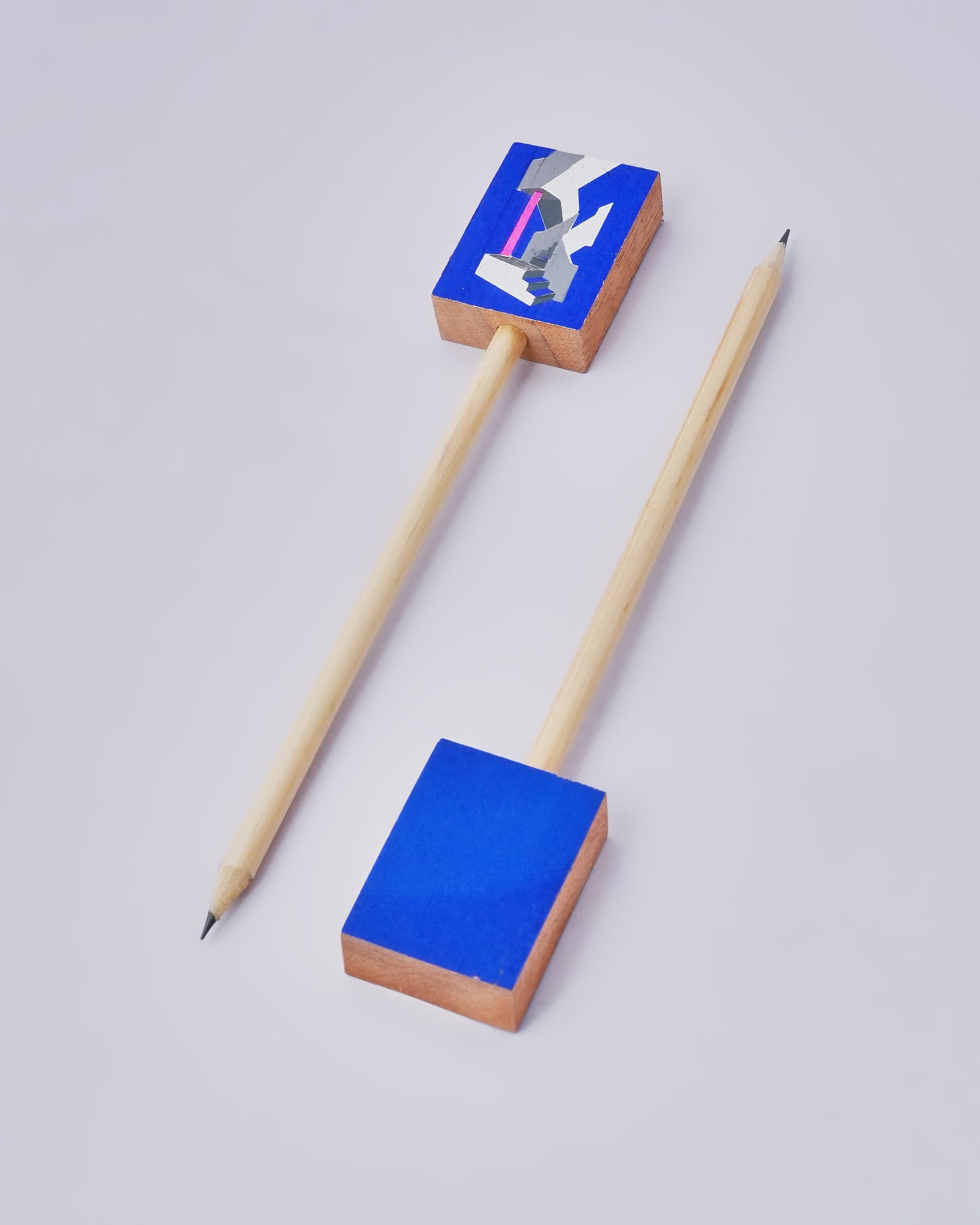 Pencil with Topper: Lydia Duchini Staircase